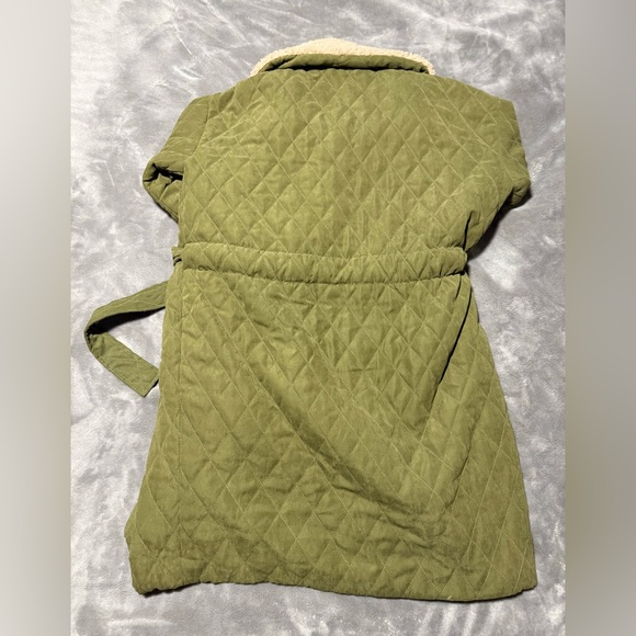 Heartloom coat, XS Olive and cream. - Picture 11 of 13
